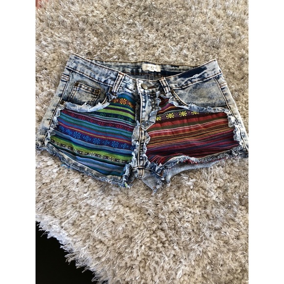 Tea n Cup Pants - Tea & Cup Festival Shorts Size Small (27 in waist)